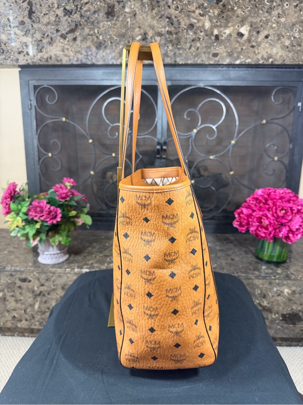 MCM Cognac Visetos Monogram Tote with Gold Plaque - Picture 4 of 9